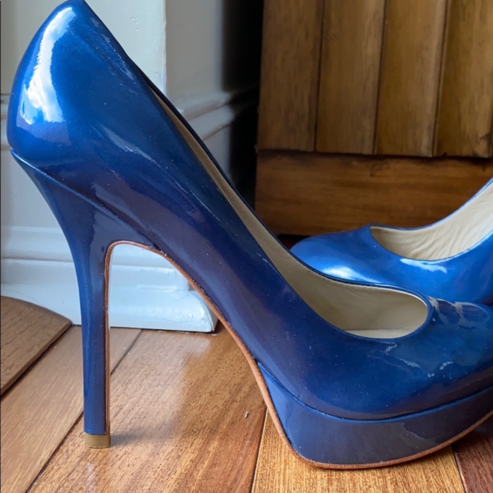 Heels - Picture 3 of 4